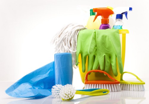 Preparation checklist and cleaning tools for a one off clean in SW1