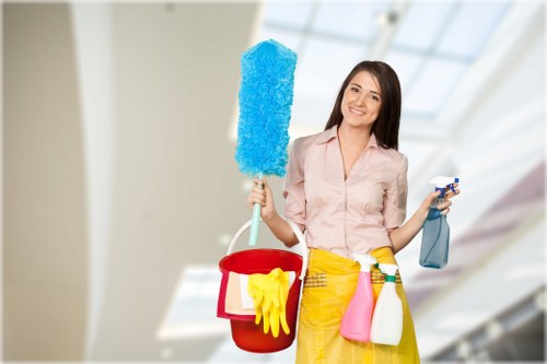 Household contents removal in SW1 with careful handling in a period property